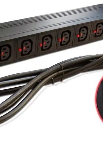 Блок распределения питания Lanmaster TWT-PDU-10A8C3L-3.0 гор.размещ. 8xC13 базовые 10A Schuko 3м