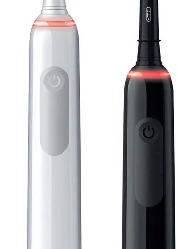 Набор электрических зубных щеток Oral-B Pro Series 3 белый/черный