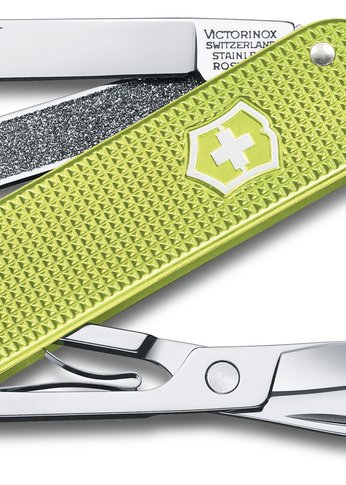 Нож перочинный Victorinox Classic Lime Twist (0.6221.241G) 58мм 5функц. карт.коробка