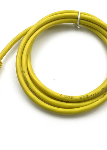 Патч-корд Buro UTP 4 пары cat5E CCA molded 1.5м желтый RJ-45 (m)-RJ-45 (m)