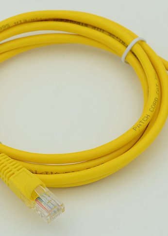 Патч-корд cat5E molded 2м желтый RJ-45 (m)-RJ-45 (m)