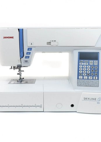 Швейная машина Janome Skyline S5